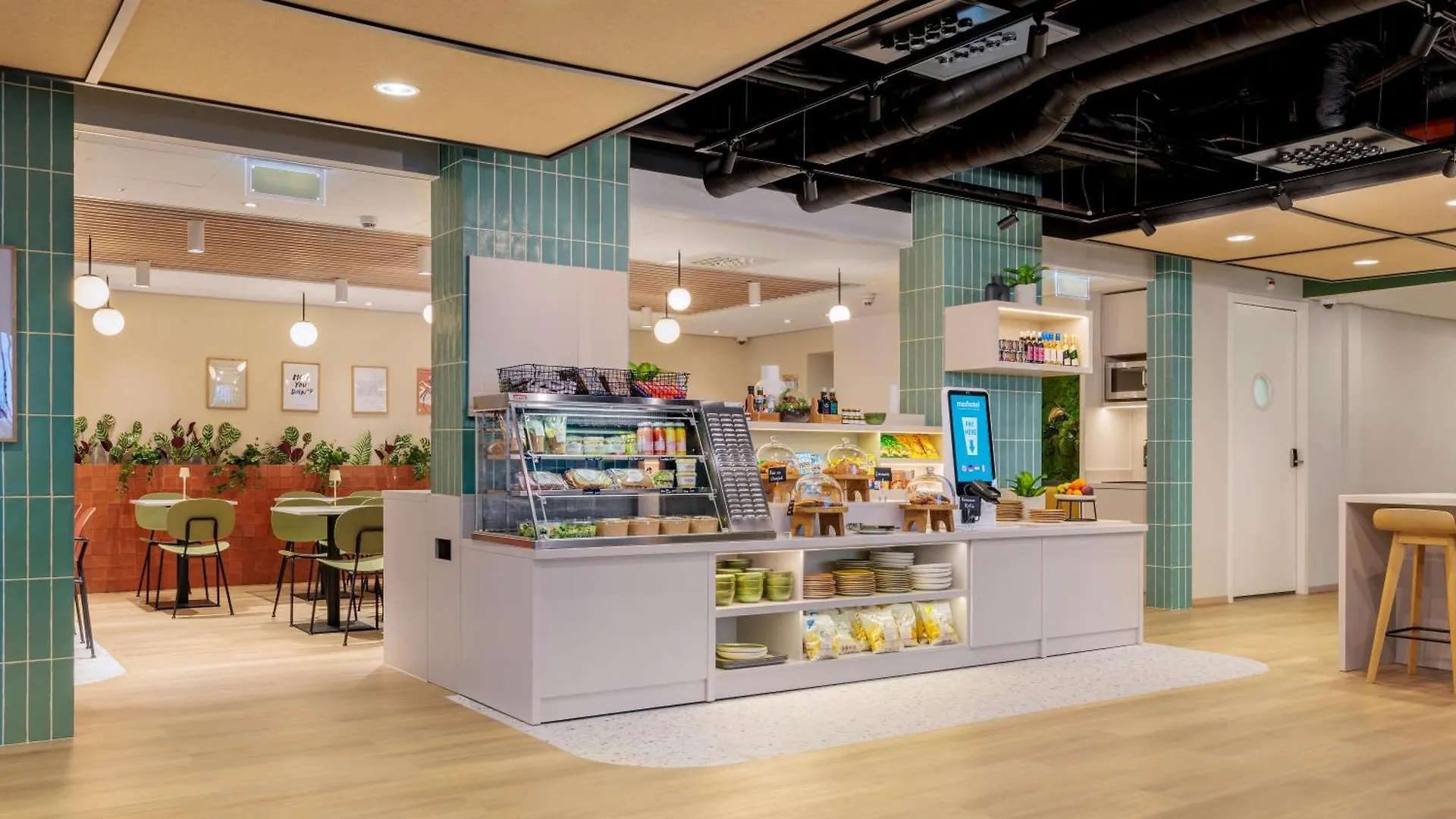 Maxhotel Amsterdam Airport Schiphol - Recently Renovated Hoofddorp Hotell